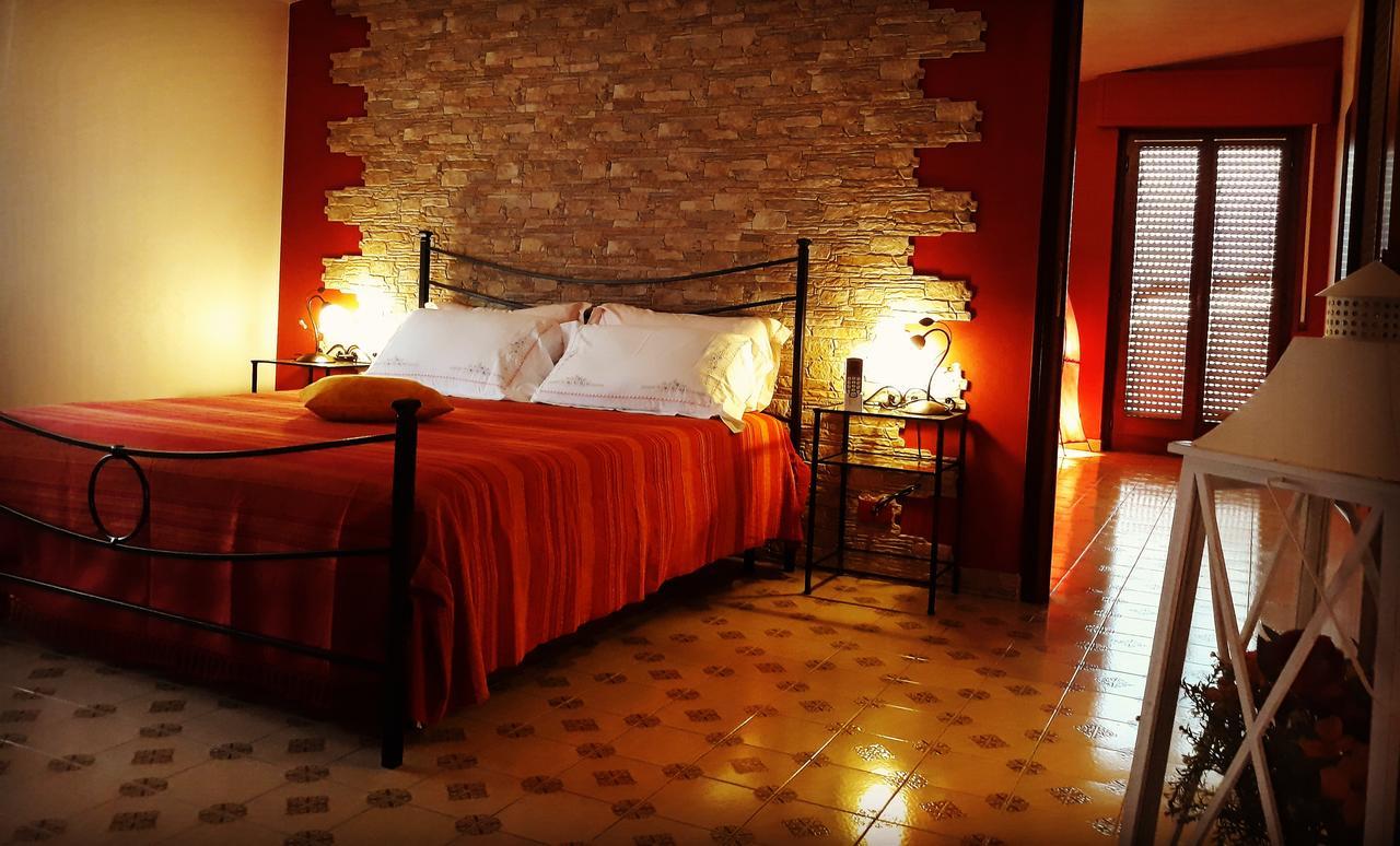 Casnate Con Bernate B&B Villa Mirella المظهر الخارجي الصورة